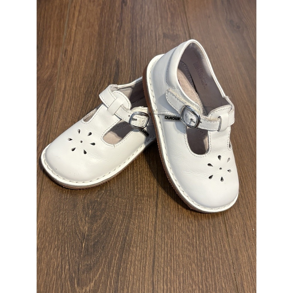 L'Amour Girls White Leather Mary Jane Dress Shoes Buckle Strap US Size 9